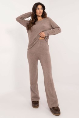 Spodnie Komplet Model IT-KMPL-0813.02P Dark Beige - BFG - uniwersalny