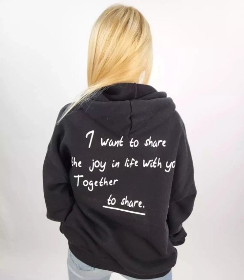 Ciepła bluza unisex bawełna napis kangurka (Czarny)