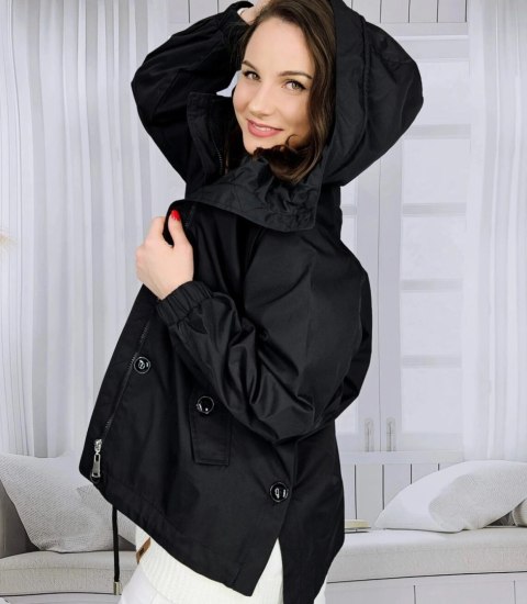 Krótka przeciwdeszczowa kurtka przejściowa oversize ELENA (Czarny) Krótka przeciwdeszczowa kurtka przejściowa oversize ELENA (Czarny)