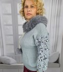 Ciepły sweter bluza z kapturem odpinanym futerkiem i piórami BOMBAY (Szary) Ciepły sweter bluza z kapturem odpinanym futerkiem i piórami BOMBAY (Szary)