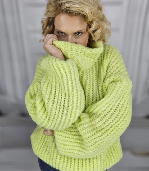 Ciepły sweter golf damski oversize gruby splot miły miękki LAPONIA (Zielony) Ciepły sweter golf damski oversize gruby splot miły miękki LAPONIA (Zielony)