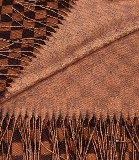 Błyszczący szal szalik złota nitka Miękki Dwustronny Elegancki SZACHOWNICA (Brązowy) Błyszczący szal szalik złota nitka Miękki Dwustronny Elegancki SZACHOWNICA (Brązowy)