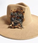 Elegancki damski kapelusz panama z ozdobną broszką z piórami i koralikami (Beżowy) Elegancki damski kapelusz panama z ozdobną broszką z piórami i koralikami (Beżowy)
