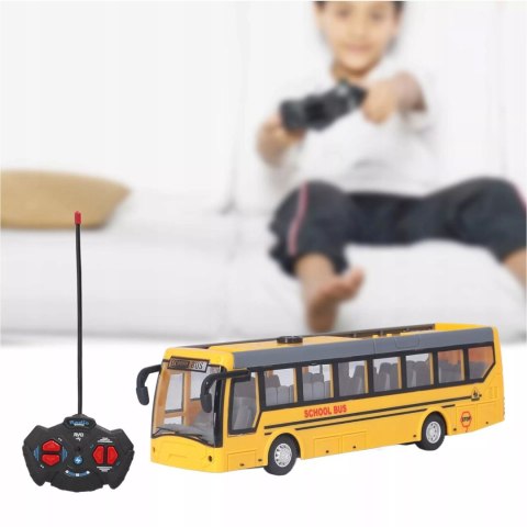 Szkolny autobus zdalnie sterowany akumulator ładowarka 9933-2 Szkolny autobus zdalnie sterowany akumulator ładowarka 9933-2