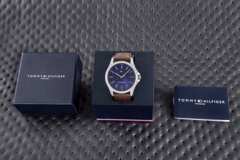 Zegarek Męski Tommy Hilfiger Bruce 1710669 + BOX Zegarek Męski Tommy Hilfiger Bruce 1710669 + BOX