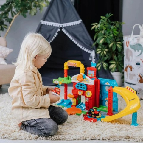 Autka Tut Tut Remiza strażacka interaktywna edukacyjna 60813 VTech Trefl Autka Tut Tut Remiza strażacka interaktywna edukacyjna 60813 VTech Trefl