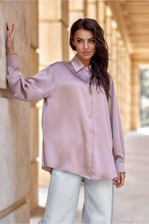 Koszula Damska Model Tessa CAP BLU0185 Cappuccino - Roco Fashion - 40 Koszula Damska Model Tessa CAP BLU0185 Cappuccino - Roco Fashion - 40