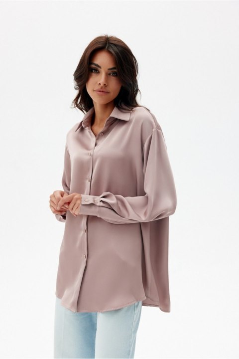 Koszula Damska Model Tessa CAP BLU0185 Cappuccino - Roco Fashion - 40 Koszula Damska Model Tessa CAP BLU0185 Cappuccino - Roco Fashion - 40