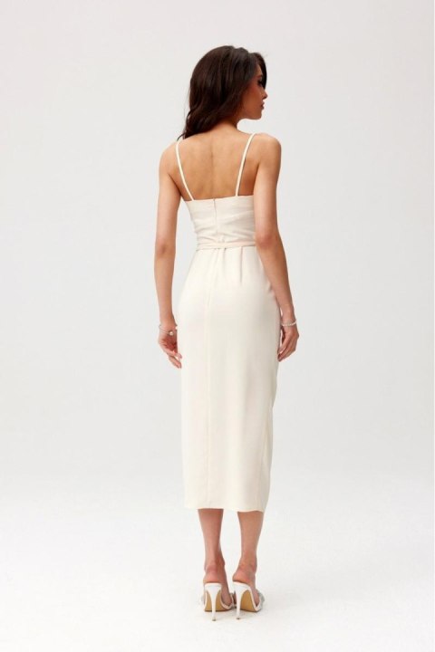 Sukienka Model Maribel BEJ SUK0480 Light Beige - Roco Fashion - 34 Sukienka Model Maribel BEJ SUK0480 Light Beige - Roco Fashion - 34