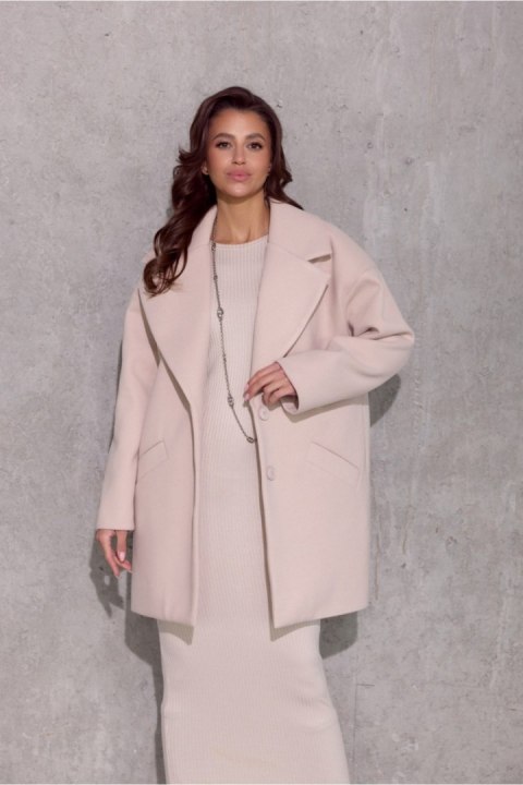 Płaszcz Damski Model Betty BEJ PLA0040 Light Beige - Roco Fashion - 36 Płaszcz Damski Model Betty BEJ PLA0040 Light Beige - Roco Fashion - 36