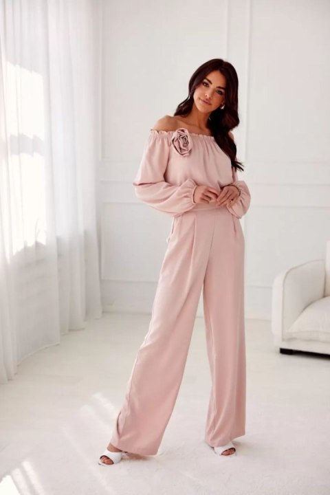 Bluzka Model Rosie ROZ BLU0180 Pink - Roco Fashion - 36 Bluzka Model Rosie ROZ BLU0180 Pink - Roco Fashion - 36