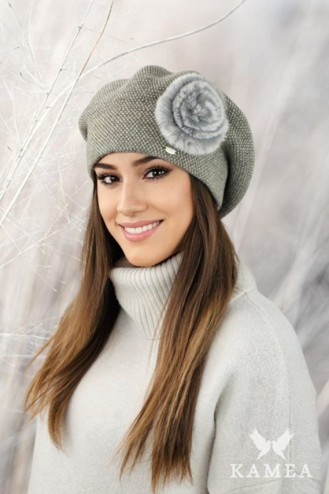 SASANKA pepita beret z ozdobą z królika kolor khaki - Kamea - uniwersalny