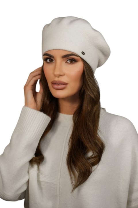 Zimowy Wełniany Beret Damski Kolor Ekru Kamea-Kiang - Kamea - uniwersalny Zimowy Wełniany Beret Damski Kolor Ekru Kamea-Kiang - Kamea - uniwersalny