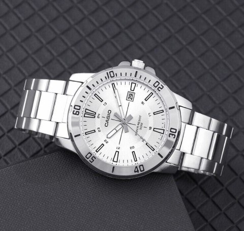 Zegarek Męski Casio MTP-VD01D-7CVUDF (zd185k) + BOX Zegarek Męski Casio MTP-VD01D-7CVUDF (zd185k) + BOX